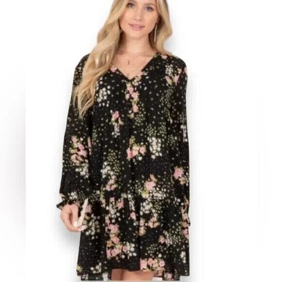 Everly Dresses & Skirts - Everly Hanna Black Floral Short Dress Top V-Neck Long Sleeve Bohemian Women's M